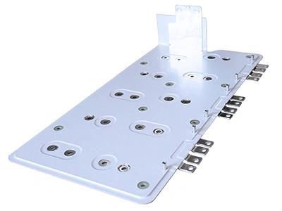 Laminated busbars suitable for wind and solar power systems to ensure steady energy flow
