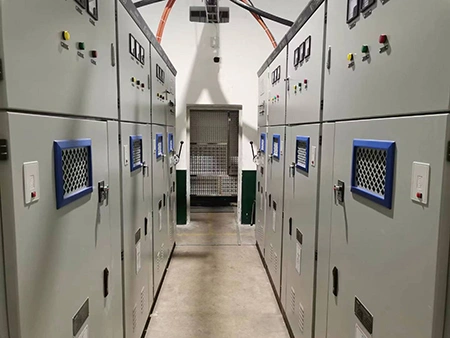 High Voltage Capacitor Bank