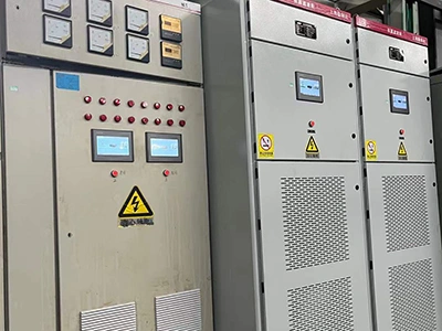 Low Voltage Static Var Generator (SVG)