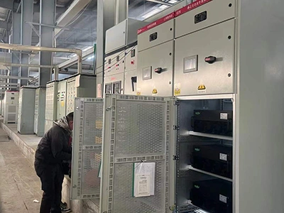 Low Voltage Static Var Generator (SVG)