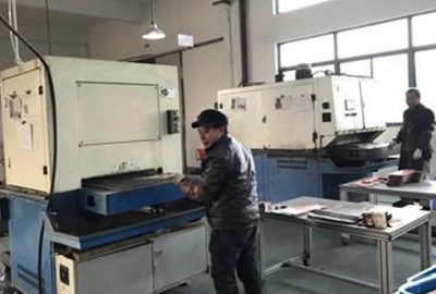 Polishing & surface finishing area